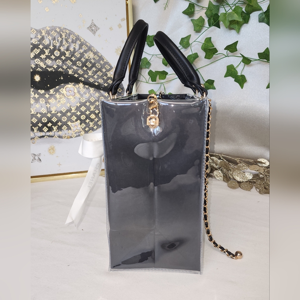 Chanel Black Patent Camellia Tote Bag - Picture 5 of 11